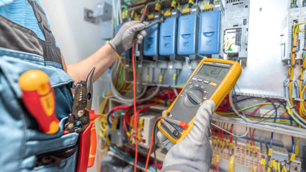 Best Emergency Electrical Repair  in Northfield, MN